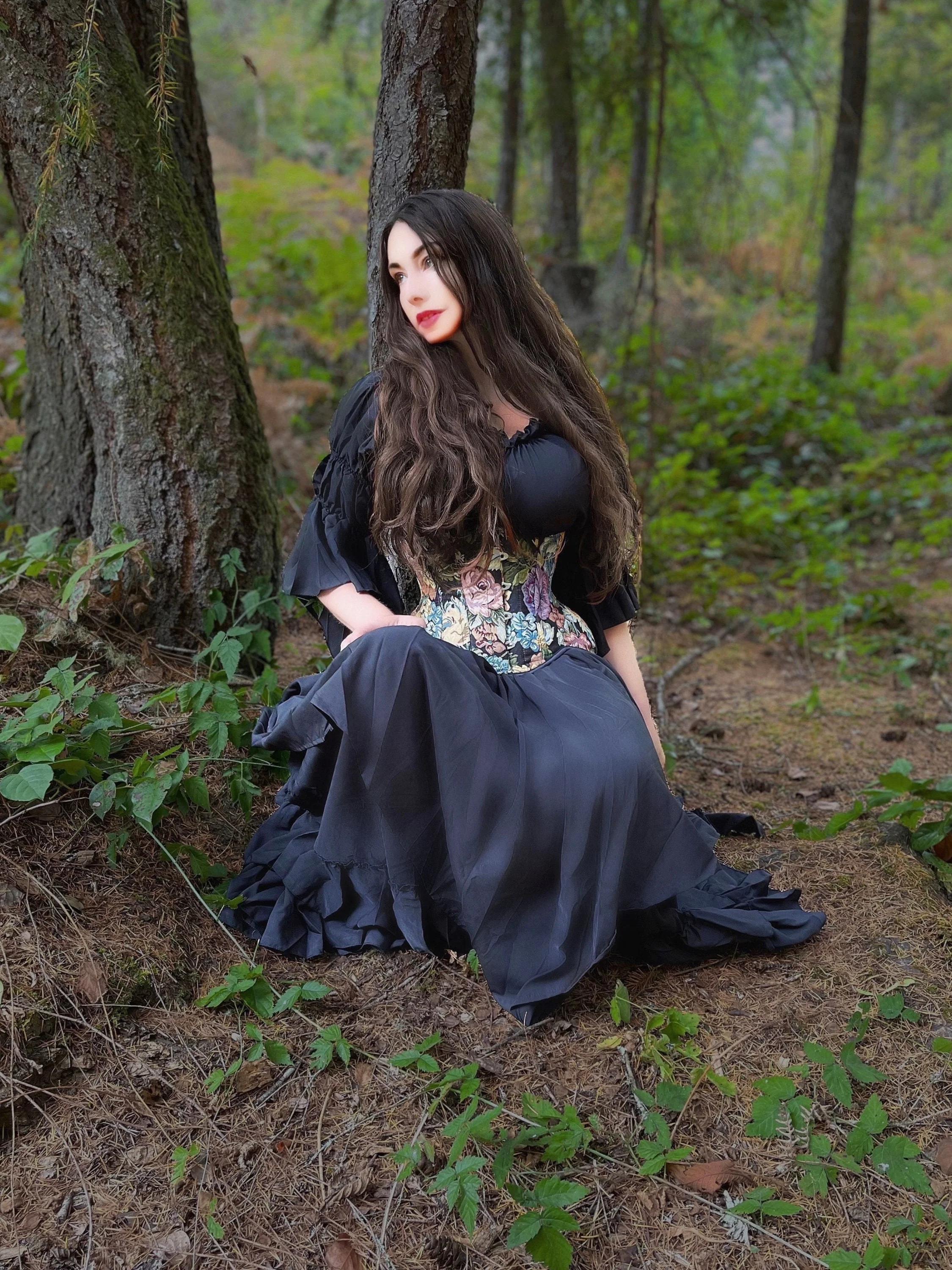 the "Conjuror" Women’s Dress Fantasy Renaissance Faire Black Lace up Tapestry Corset - Image 3